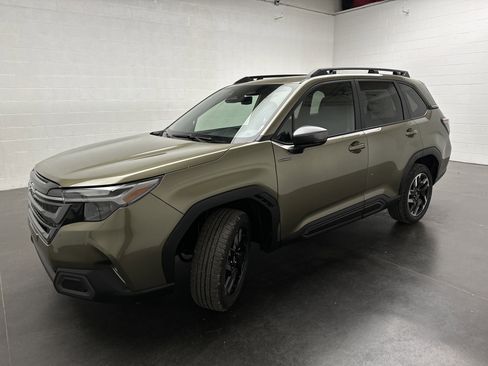 New 2025 Subaru Forester Limited image 4