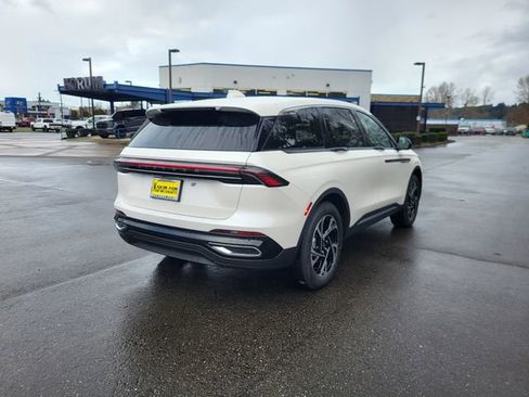 New 2026 Lincoln Nautilus Premier w/ Equipment Group 102A image 7