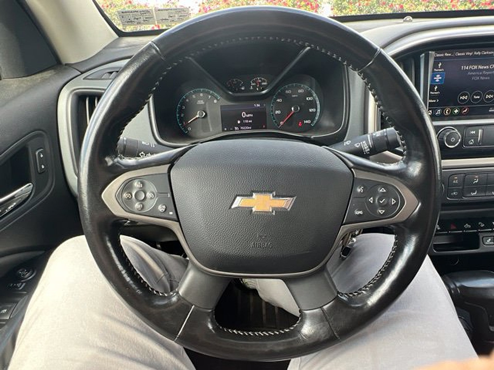 Used 2019 Chevrolet Colorado Z71 AWD/4WD image 15