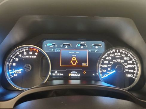 Used 2018 Ford F150 Limited w/ Trailer Tow Package image 10