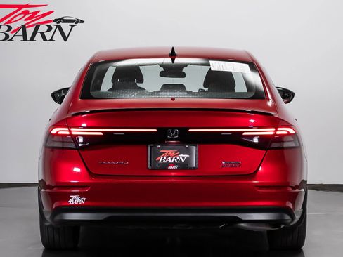 Used 2024 Honda Accord Sport image 4
