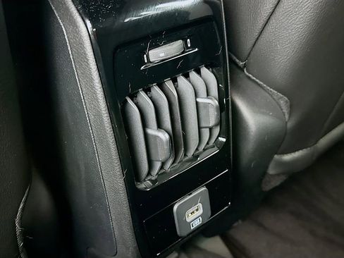 Used 2024 Jeep Compass Limited AWD/4WD image 35