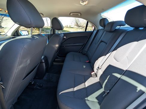 Used 2011 Ford Fusion SE w/ 201A Rapid Spec Order Code image 23