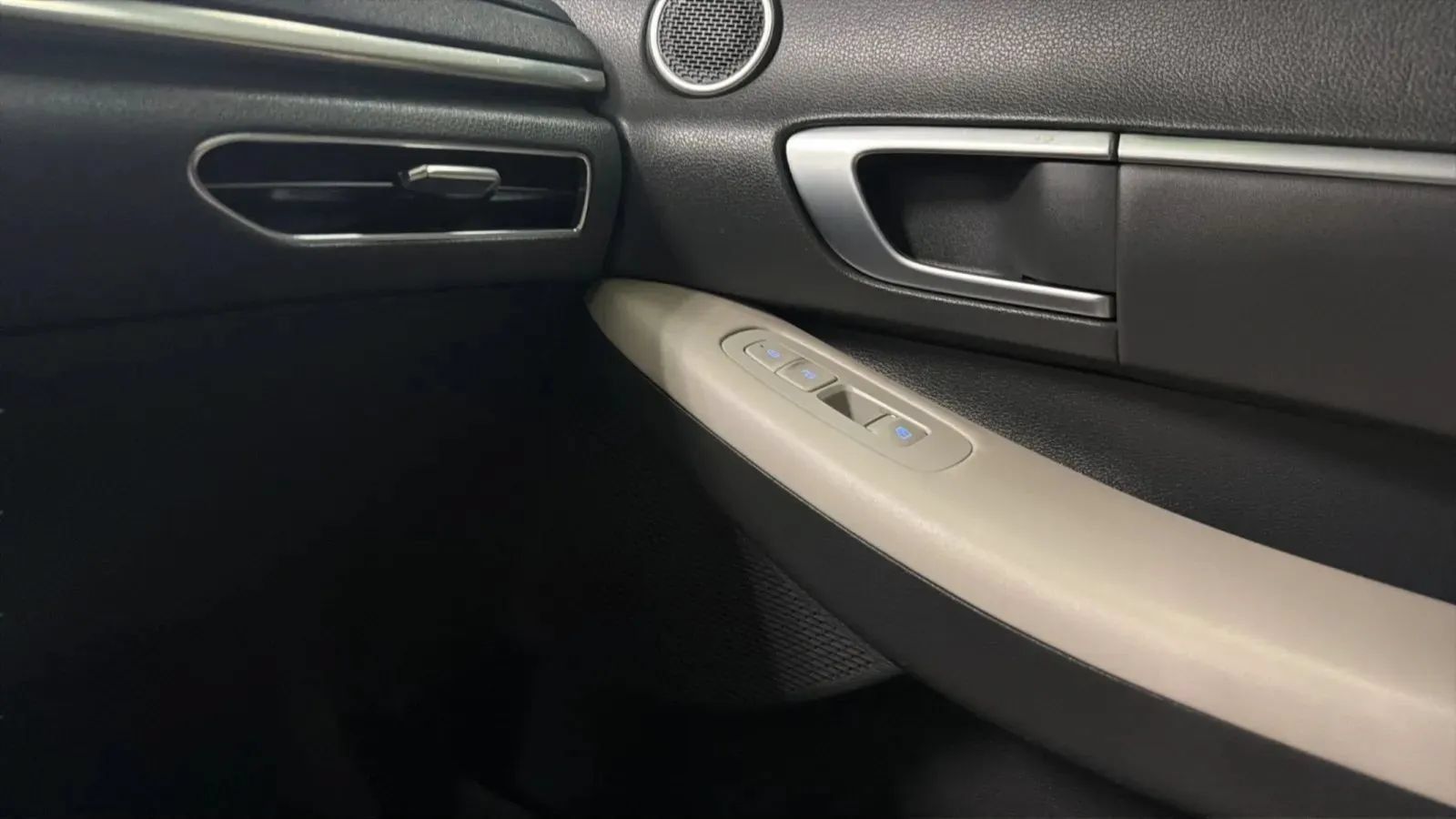 Used 2021 Hyundai Sonata SEL FWD image 17