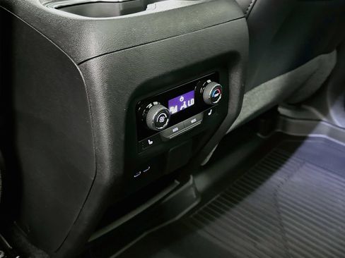 Used 2026 Chevrolet Traverse RS w/ LPO, Floor Liner Package AWD/4WD image 28
