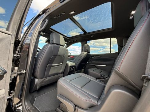 New 2026 Chevrolet Traverse Z71 AWD/4WD image 14