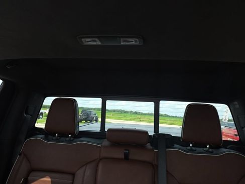 Used 2024 GMC Sierra 1500 Denali Ultimate AWD/4WD image 24