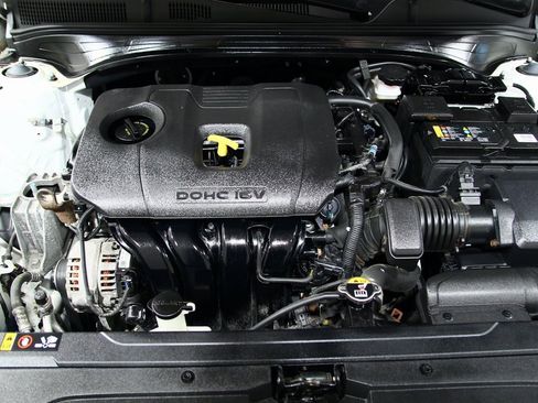 Used 2020 Kia Forte LXS image 30