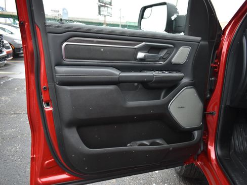 New 2026 RAM 1500 Laramie AWD/4WD image 11