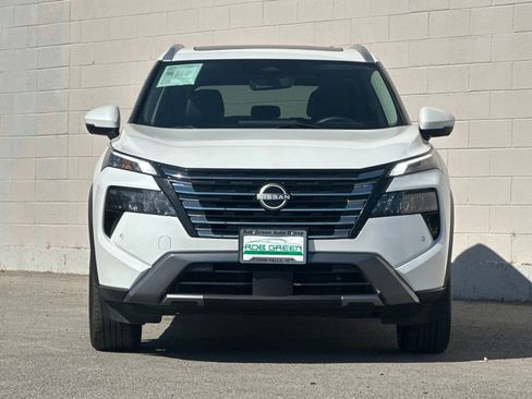 Used 2024 Nissan Rogue SL w/ SL Premium Package AWD/4WD image 8