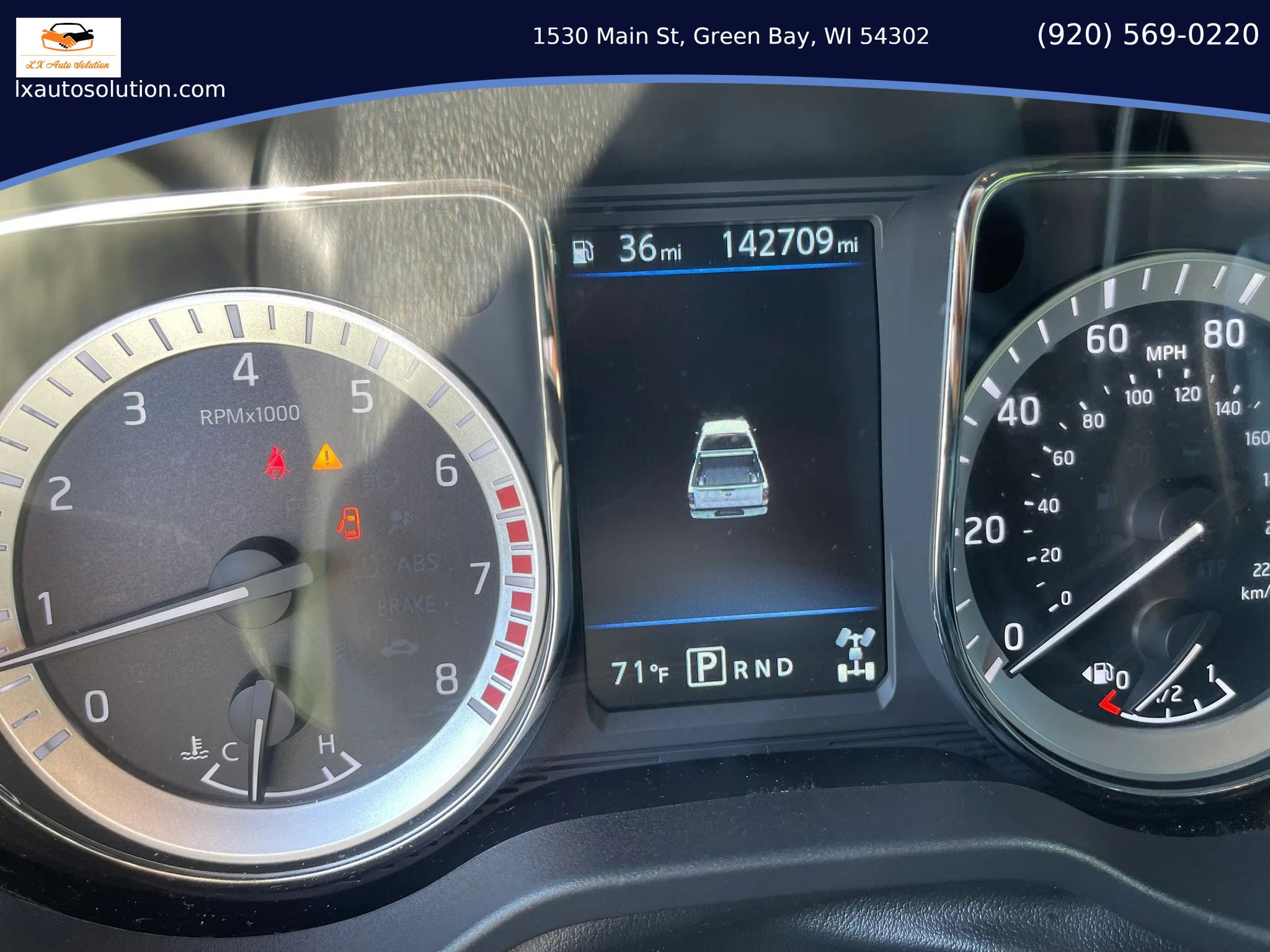 Used 2019 Nissan Titan SV w/ SV Convenience Package AWD/4WD image 28