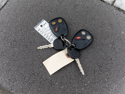 Used 2005 Chevrolet Silverado 3500 LT w/ Heavy-Duty Power Package image 31