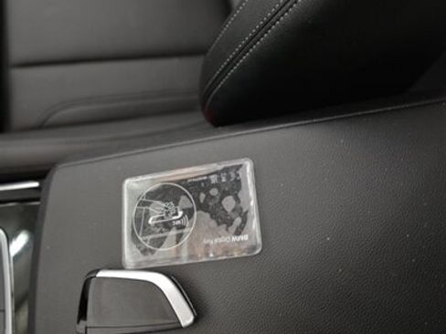 Used 2023 BMW 330i Sedan w/ Premium Package image 34