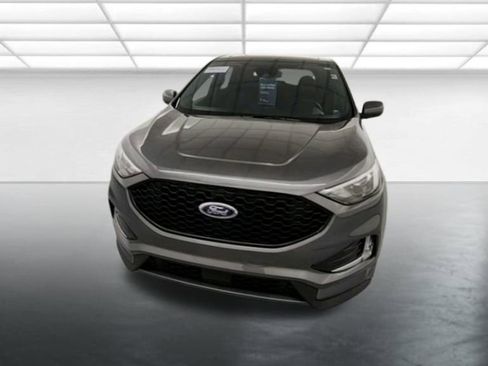 Certified 2024 Ford Edge ST-Line AWD/4WD image 2