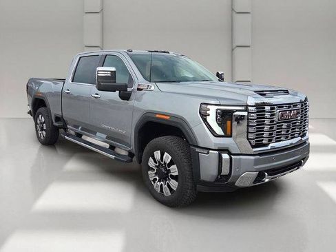 Certified 2025 GMC Sierra 2500 Denali AWD/4WD image 7