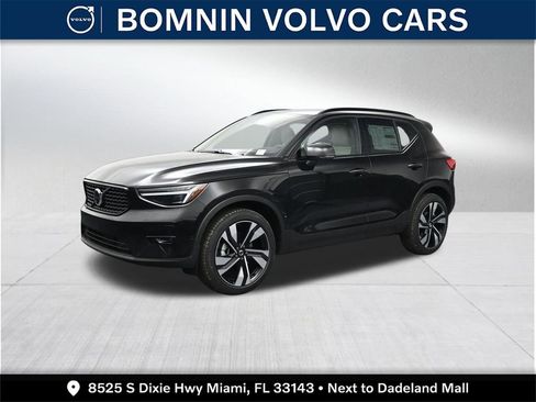 New 2026 Volvo XC40 B5 Plus w/ Protection Package Premier AWD/4WD image 1