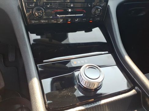 Certified 2024 Jeep Grand Cherokee L Altitude image 13