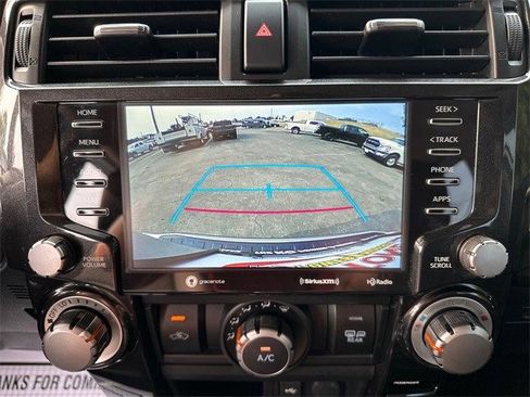 Used 2024 Toyota 4Runner TRD Off-Road Premium image 32