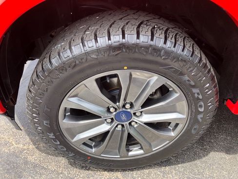Used 2018 Ford F150 XLT w/ Equipment Group 302A Luxury AWD/4WD image 10