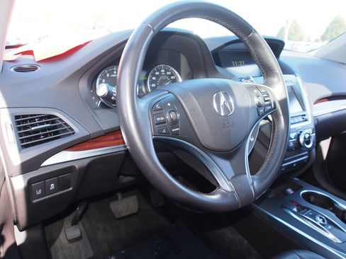 Used 2016 Acura MDX SH-AWD w/ Tech & Entertainment image 17