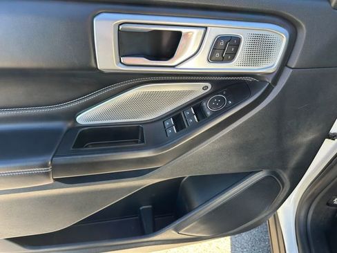 Used 2020 Ford Explorer ST w/ ST Street Pack image 24