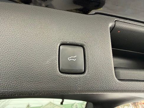 Certified 2023 Ford Escape ST-Line w/ Tech Pack #1 image 31