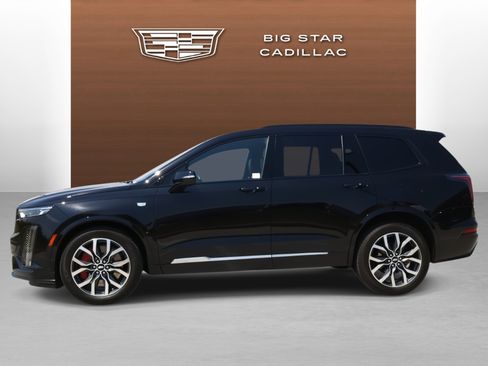 Certified 2023 Cadillac XT6 Sport w/ Platinum Package image 2
