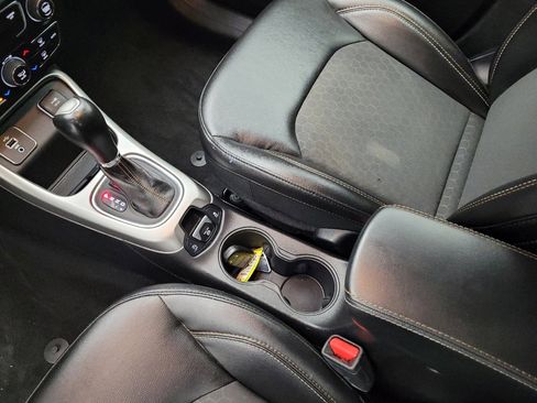 Used 2019 Jeep Compass Latitude image 26