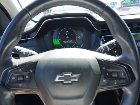 Used 2022 Chevrolet Bolt EUV Premier FWD image 22