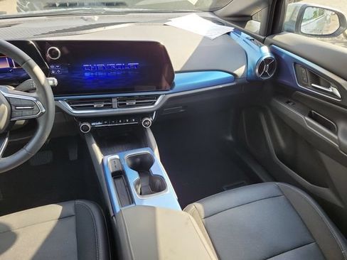 Used 2024 Chevrolet Equinox EV LT w/ LPO, Trailering Package FWD image 13