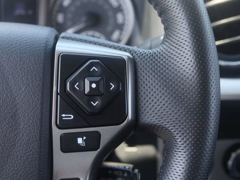 Used 2023 Toyota Tacoma SR5 AWD/4WD image 17