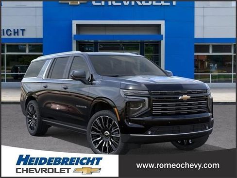 New 2025 Chevrolet Suburban High Country image 8