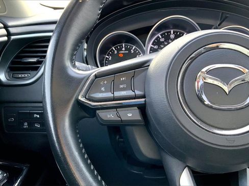 Used 2021 MAZDA CX-9 Touring w/ Touring Premium Package image 12