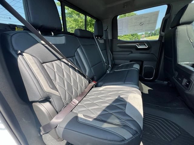 New 2026 Chevrolet Silverado 1500 RST AWD/4WD image 29