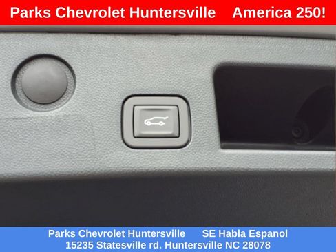 New 2027 Chevrolet Equinox RS w/ Convenience Package III FWD image 32