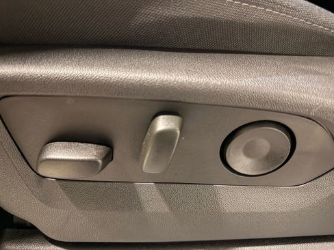 Used 2025 Chevrolet Silverado 1500 Custom w/ LPO, Dark Essentials Package image 14