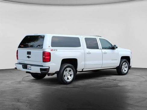 Used 2018 Chevrolet Silverado 1500 LT w/ All Star Edition AWD/4WD image 7
