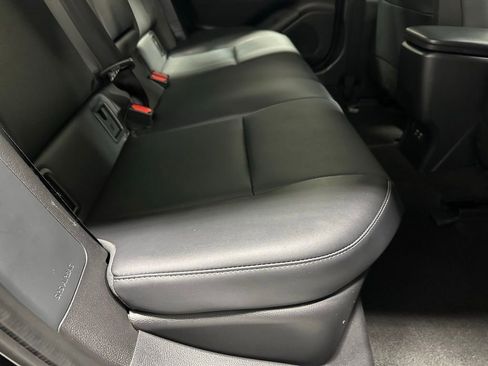 Used 2025 Toyota Prius XLE image 53