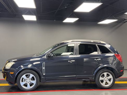 Used 2014 Chevrolet Captiva Sport LTZ image 3
