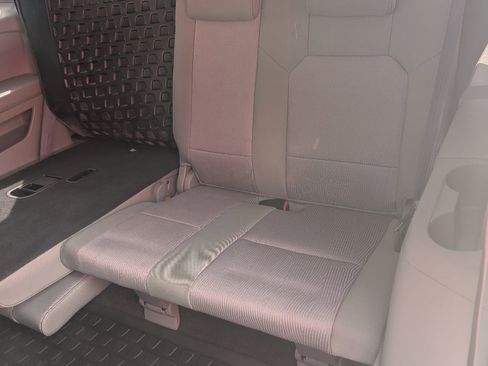 Used 2010 Honda Pilot EX image 12