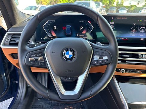 Used 2023 BMW 330i Sedan w/ Premium Package RWD image 27