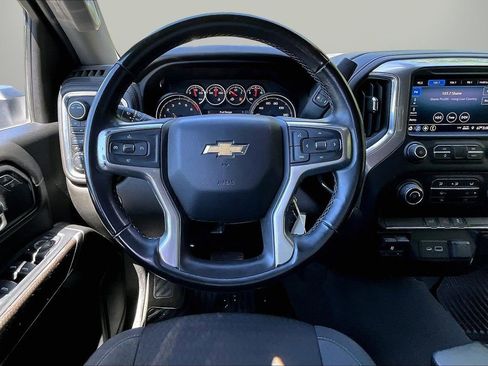 Used 2023 Chevrolet Silverado 2500 LT AWD/4WD image 11