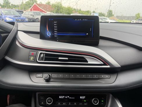 Used 2016 BMW i8 AWD/4WD image 18