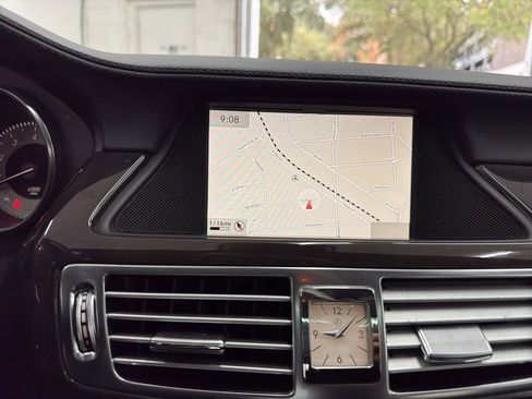 Used 2014 Mercedes-Benz CLS 550 image 33