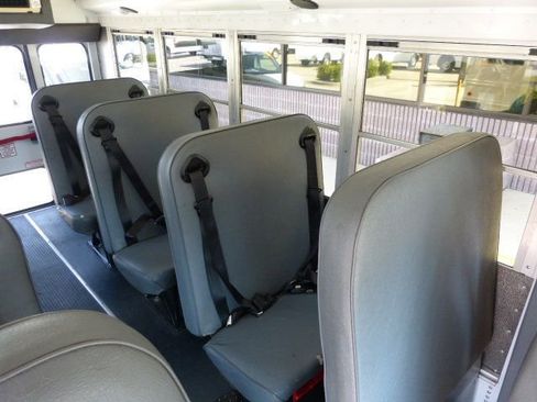 Used 2007 Chevrolet Express 3500 w/ School Bus Package image 31