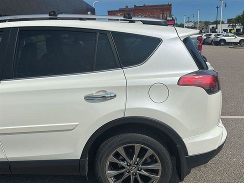 Used 2018 Toyota RAV4 Limited w/ Protection Package AWD/4WD image 8