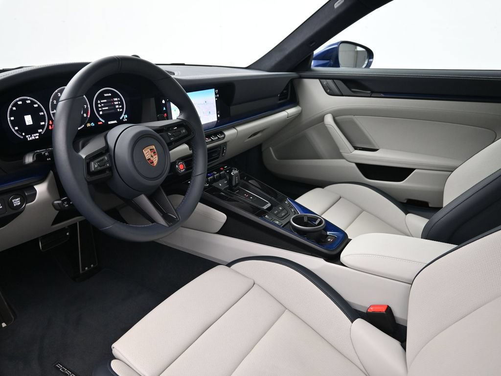 Used 2026 Porsche 911 Carrera GTS RWD image 4