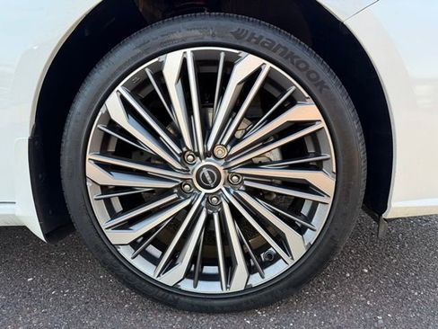 Used 2024 Nissan Altima 2.5 SL image 24