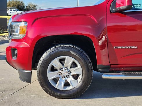 Used 2017 GMC Canyon SLE w/ Trailering Package image 8