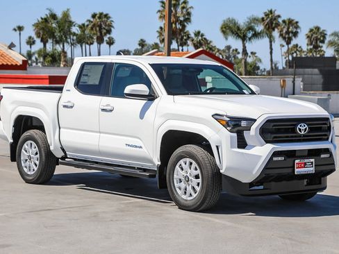 New 2026 Toyota Tacoma SR5 image 4